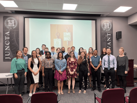 W&J's 2022 Phi Beta Kappa inductees pose for a group photo in the Media Room following the induction ceremony.