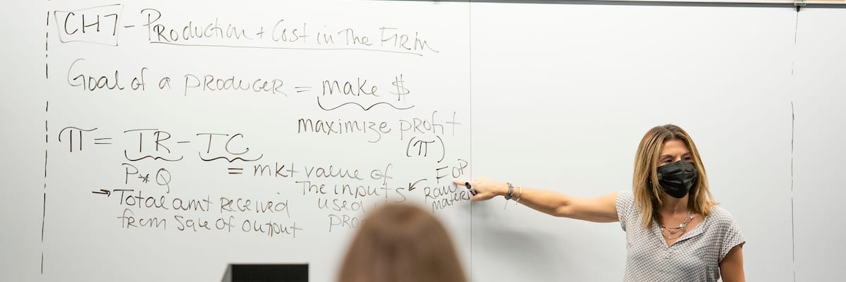 Tiffani Gottschall teaches Economics 101 to both remote and in-person students October 26, 2020 in the Howard J. Burnett Center on the campus of Washington &amp; Jefferson College.