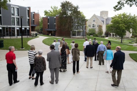 trustees tour campus